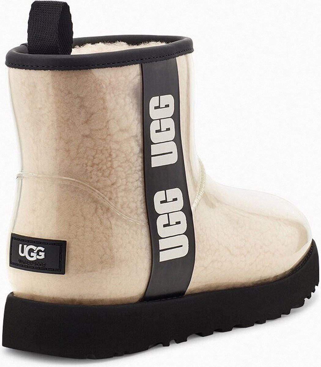 Uggs sale maat hotsell 39
