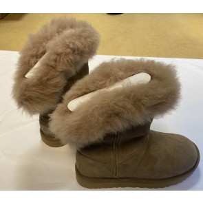 UGG - W Classic Short Fluff Collar Laarzen - Sample - Bruin - Maat 38