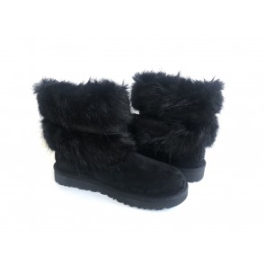 UGG - Classic Short Luxe Fur - Sample - Zwart - Maat 38